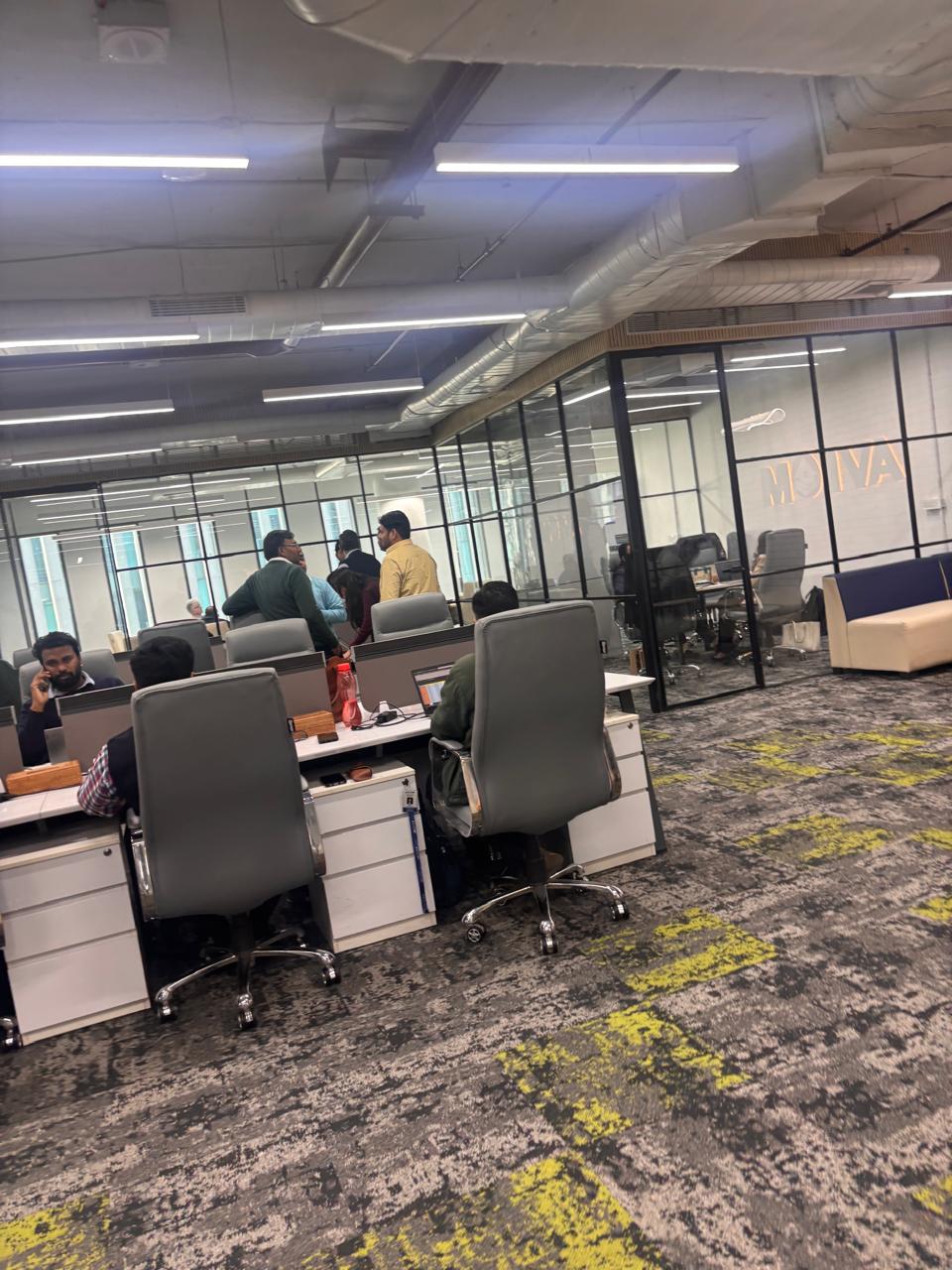 7000 Feet Commercial office On rent